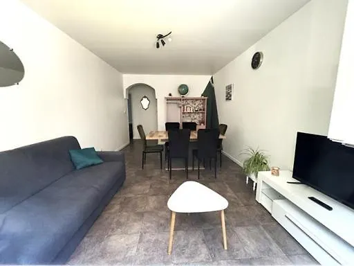 Appartement Plein Centre Du Puy En Velay Avec Parking Le Puy-en-Velay France